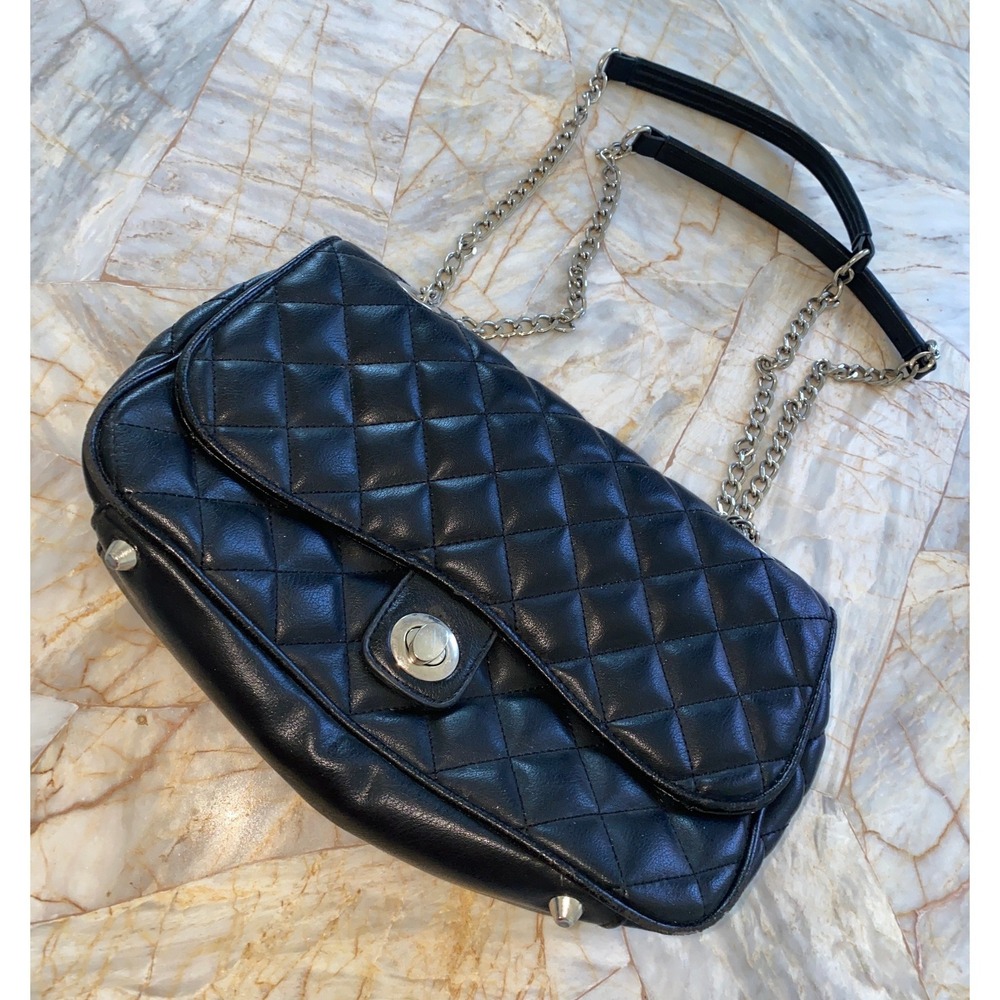 Apt. 9 Black Quilted Shoulder Bag Silver Chain Strap Turn Lock Closure